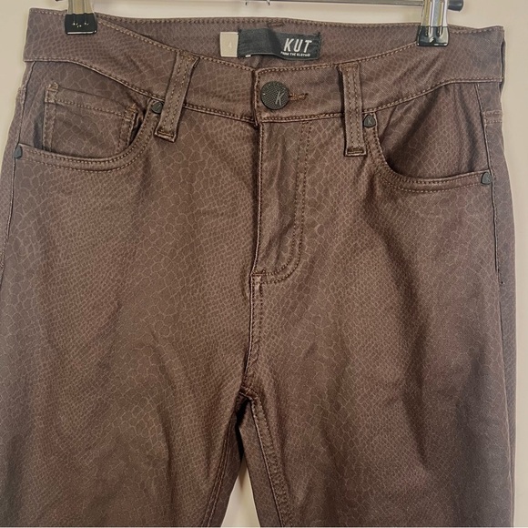 2/$30 KUT from the Kloth Mia Toothpick Skinny Jeans – Snakeskin Print – Size 4 - Picture 5 of 10